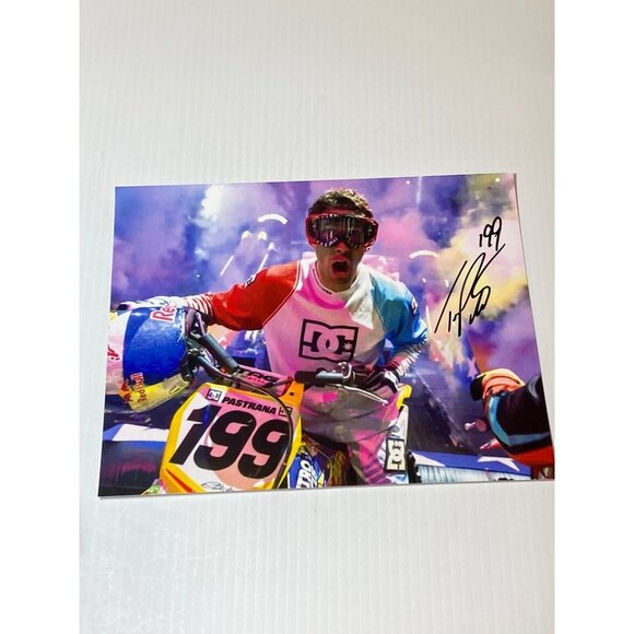 TRAVIS PASTRANA Signed Autographed 8x10 Motocross Photo Nitro Circus - Picture 1 of 3